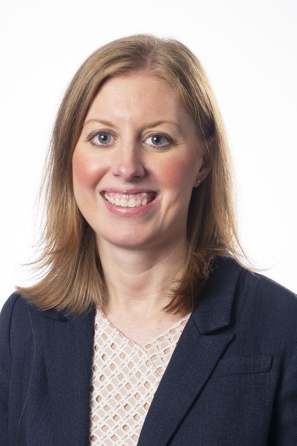 Molly D Kannan